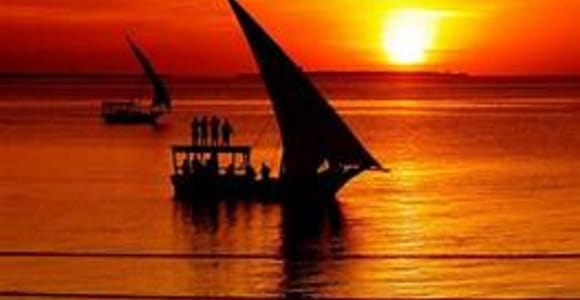 Zanzibar: Sunset Dhow Cruise in Nungwi & Kendwa