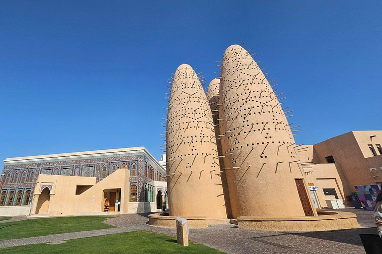 Doha: Private Städtetour mit Souk Waqif &amp; Katara VillageDoha: Private Stadtrundfahrt mit Souk Waqif &amp; Katara Village