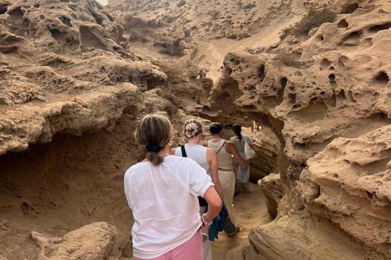 Agadir/Taghazout : Aventure en Sandboard et Dîner au Coucher du SoleilAgadir/Taghazout : aventure en sandboard et dîner au coucher du soleil