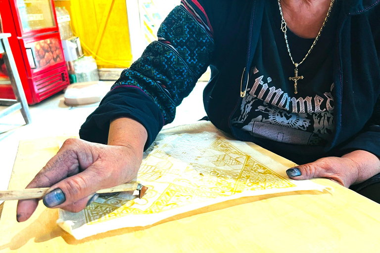 H&#039;Mong traditionele batik van bijenwasBatik workshop in Sapa