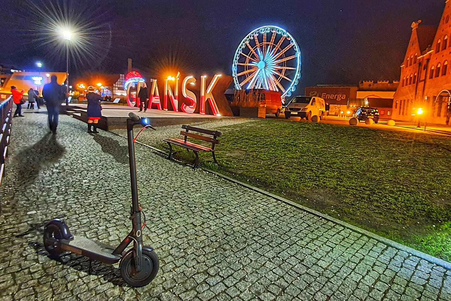 Electric Scooter Tour: Old Town Gdańsk - 1,5-Hour of Magic!