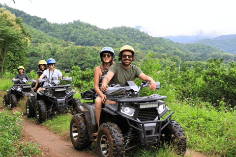 Avventura in ATV a Chiang Mai | Cascata segreta e rafting su zattere di bambù2 POSTI - 1 ora in quad | Cascata segreta, rafting sul bambù e pranzo