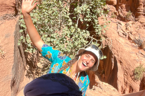 Wadi Rum: 2-Day Southern Desert Tour, Camel & Stargazing
