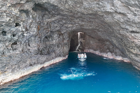 Waimea: Nā Pali Coast Zodiac Raft Sea Caves + Snorkel Nā Pali Coast Zodiac Raft Sea Caves + Snorkel Expedition