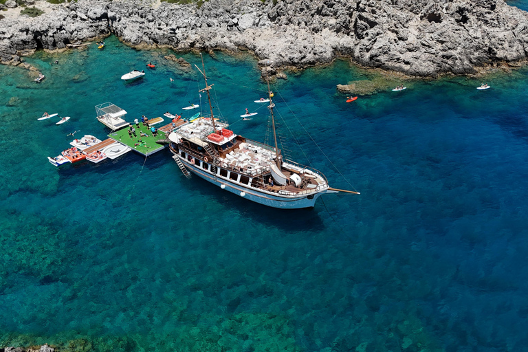 Full-day Cruise from Rhodes Island with Lunch