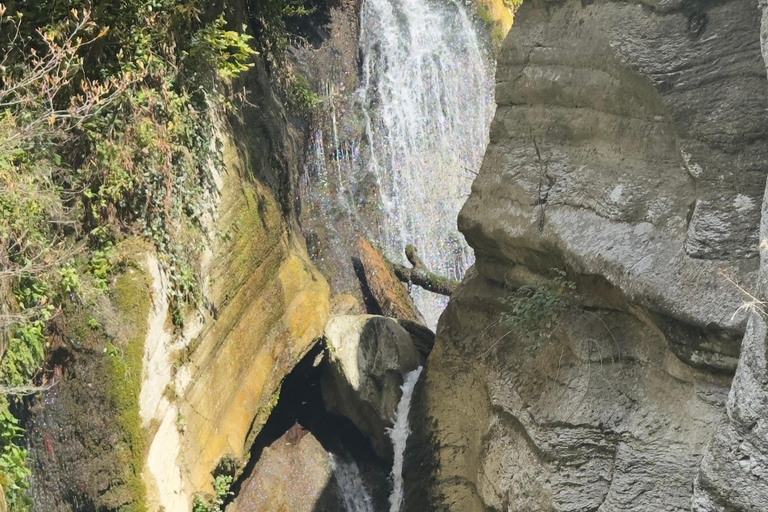 From Berat: Guided Waterfall Hike and Wine Tour