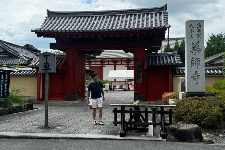 Nara: Templo Yakushi-ji - 1300 años de belleza en 60 minutos