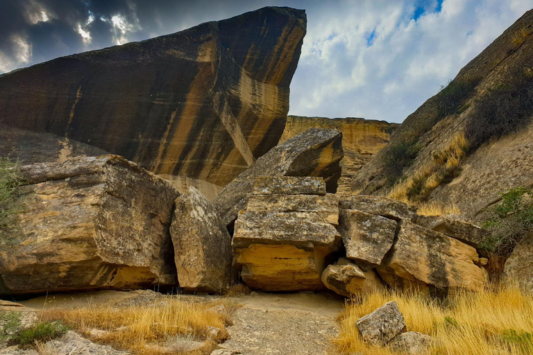 From Baku: Gobustan, Mud Volcanoes, and Oil Fields Tour
