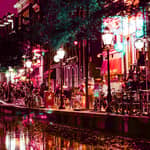 Quartiere a luci rosse di Amsterdam: il pub crawl definitivo