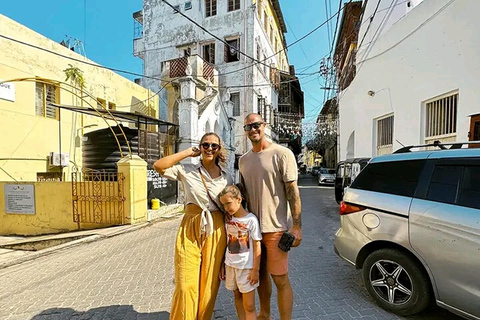 Mombasa: Rondleiding door de oude stad en Haller Park.