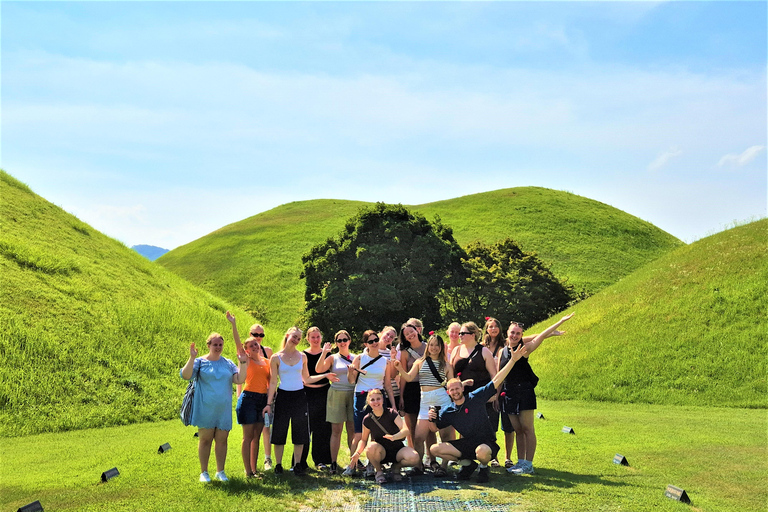 Gyeongju: UNESCO Sites Storytelling Tour (Small Group) Small Group Tour (Max 6 Pax)