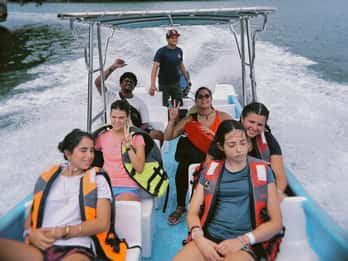 Los Haitises: Privétour per boot vanuit de haven van Caño Hondo