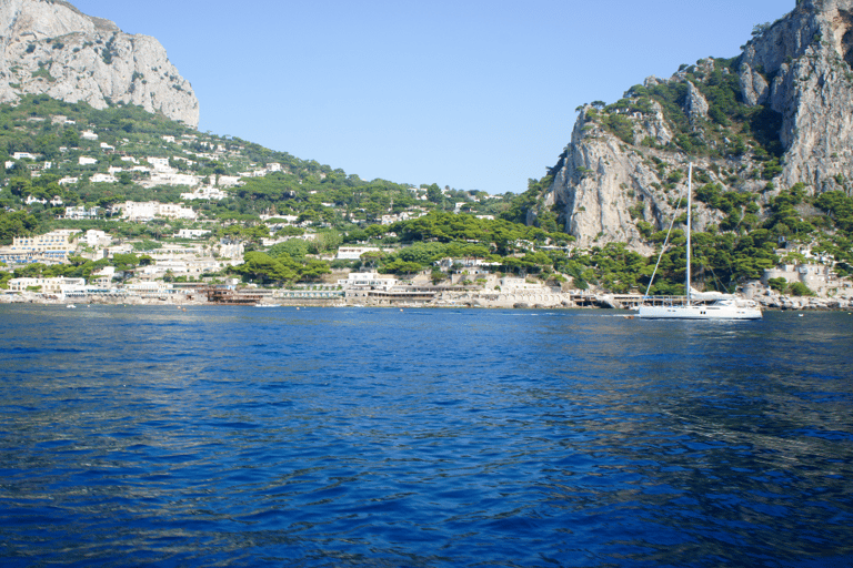 From Positano: Capri Island Group Cruise with Blue Grotto
