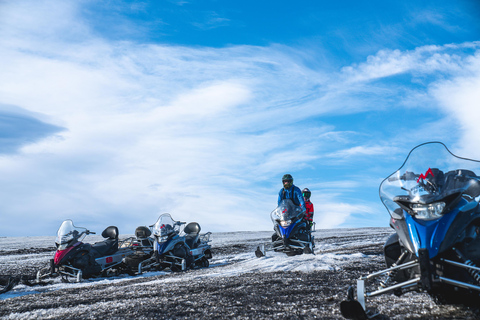 Reykjavik: Tour in motoslitta del ghiacciaio Langjökull e sorgente termale