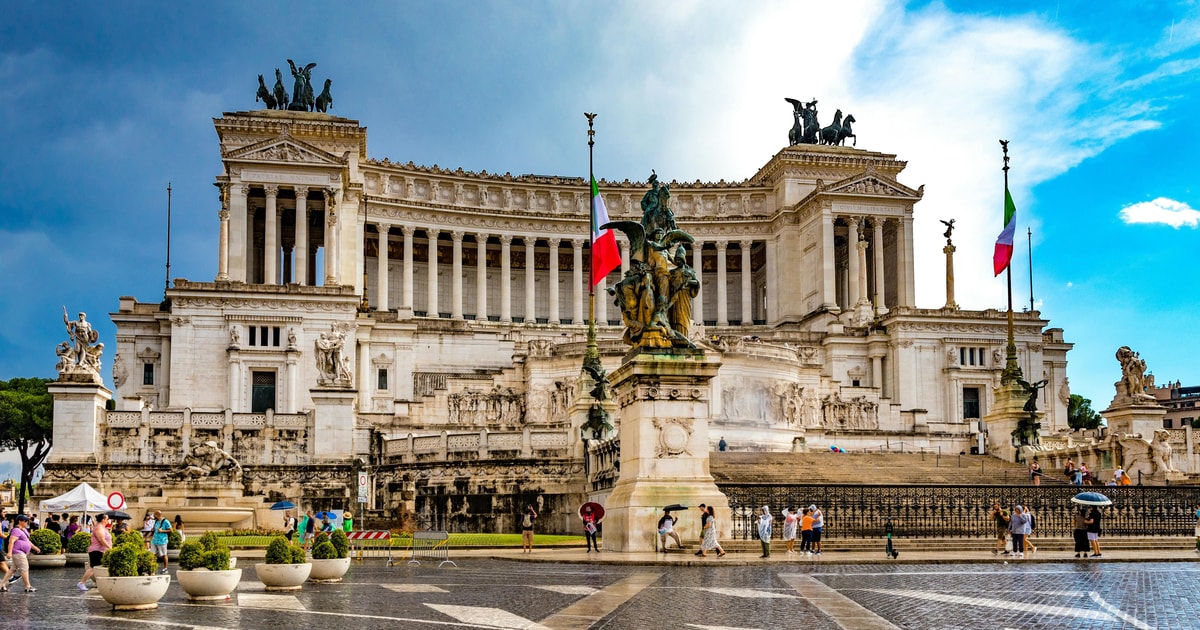 Eternal Rome: city tour with Pantheon entry ticket | GetYourGuide