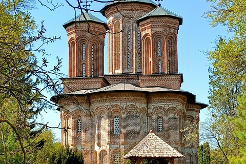 Sacred Monasteries Tour: Snagov, Țigănești and Căldărușani
