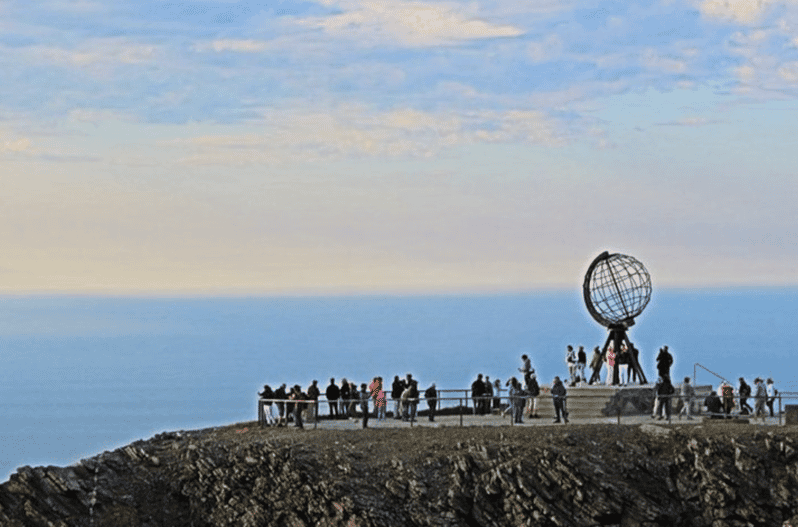 Honningsvåg: North Cape Tour with Reindeer & Sami Family