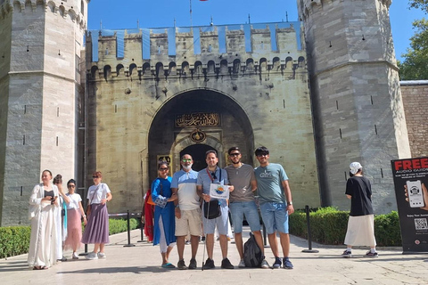 Visite guidée du palais de Topkapi et du harem avec coupe-file