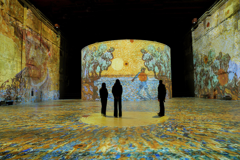 Bordeaux: Les Bassins des Lumières Immersive Ausstellung