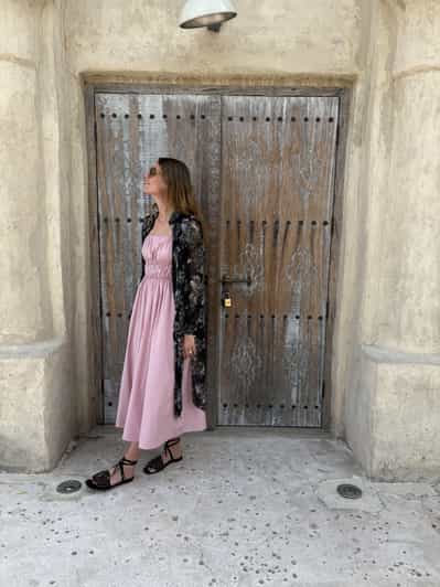 Dubai: Guided Perfume Tour at Dubai Deira Souq