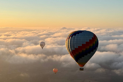 رحلة منطاد الهواء الساخن في توسكانا من منطقة شيانتيرحلة منطاد الهواء الساخن في توسكانا من شيانتي + 