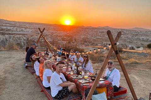 Cappadocia: Barbecue Picnic at Sunset with Transfer