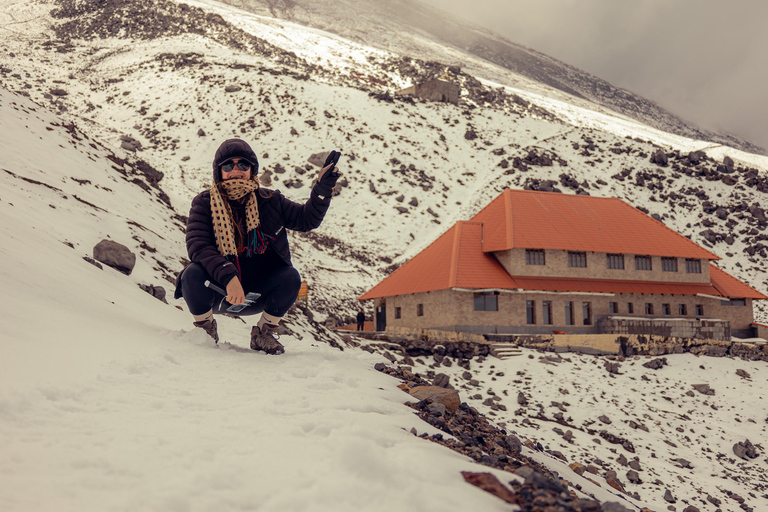 Cotopaxi: Full-day tour from Baños to Quito or vice versa Cotopaxi: Full-Day Tour from Baños to Quito or Vice Versa