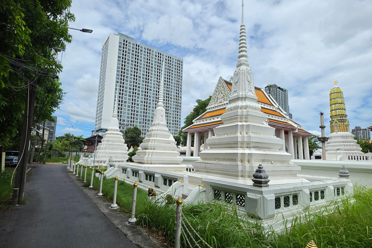 Bangkok: Hidden Gems Bike Tour to Street Food