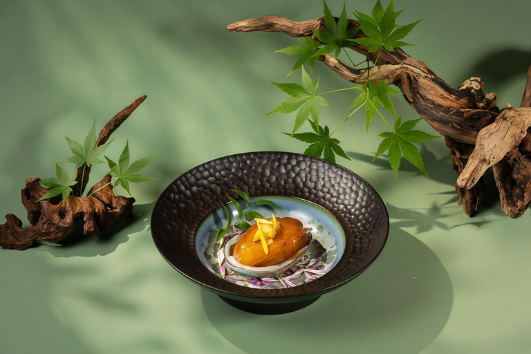 Hangzhou: Song Dynasty Feast with Hanfu Costume Rental VIP Seat Lunch（plz to book 3 days in advance）