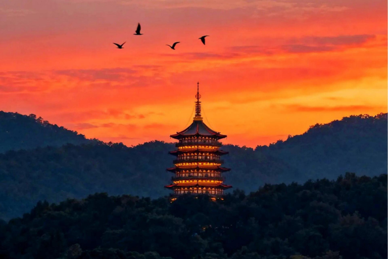 Hangzhou: Leifeng Pagoda, Lingyin Temple & Night Market
