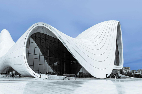 From Delhi: 6-Day Baku Tour with Gabala Day Trip