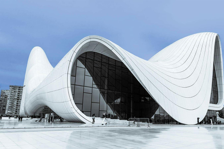 From Delhi: 6-Day Baku Tour with Gabala Day Trip