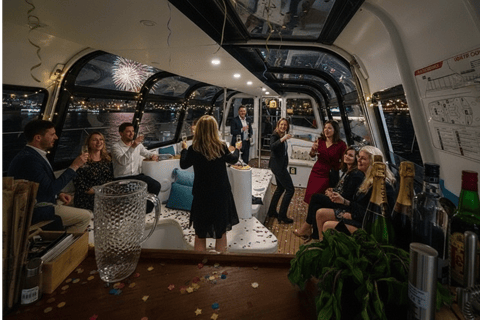 New Year’s Eve Luxury Boat – DJ, Buffet & Open Bar