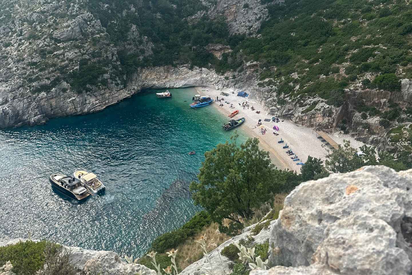 Speed Boat Tour to National Park and Grama Bay