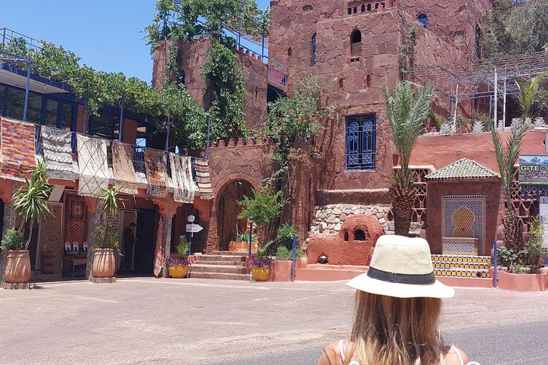 Marrakech: Ourika Valley,Waterfalls, Atlas & Guide & Lunch Marrakech: Ourika Valley,Waterfalls ,Atlas Mountains