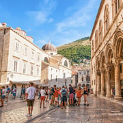 Dubrovnik: City Walls, Old Town Walking Tour & Adriatic View