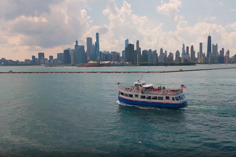 Chicago: River and Lake Michigan History Boat Tour