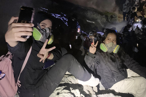 Banyuwangi: Escursione di un giorno al Monte Ijen con visita guidata al fuoco blu di mezzanotte