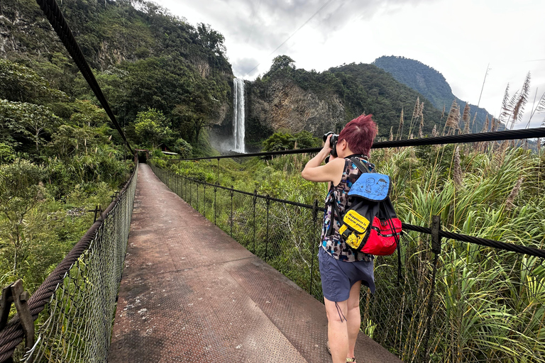 From Quito: Banos Tour - Includes Devils Cauldron and Lunch Private Tour