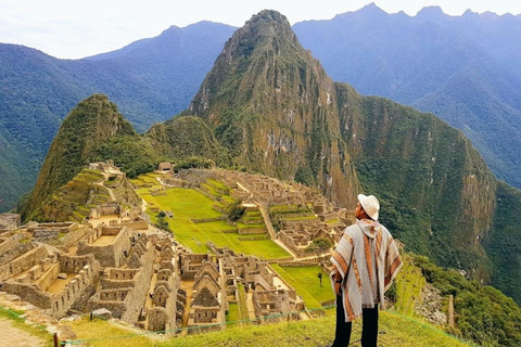 From Cusco: Machu Picchu Express, the Inca Wonder in a Day From Cusco: Machu Picchu Express, the Inca Wonder in One Day