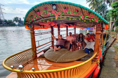 Un tour privado de un día por Alleppey, Marari y Fort Kochi