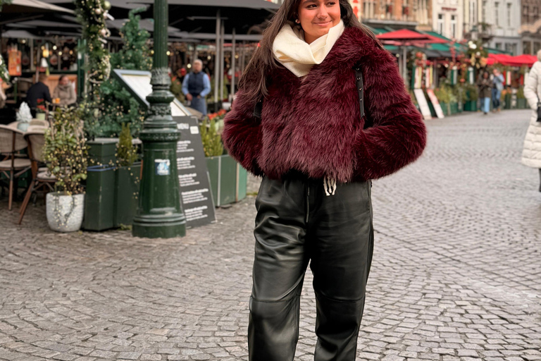 Bruges Day Trip from Paris — Small Group, English Guide