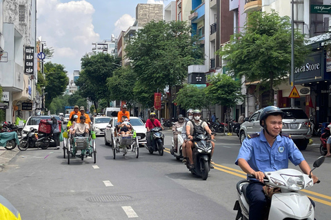 Tour panoramico privato di Ho Chi Minh City in bicicletta in bicicletta