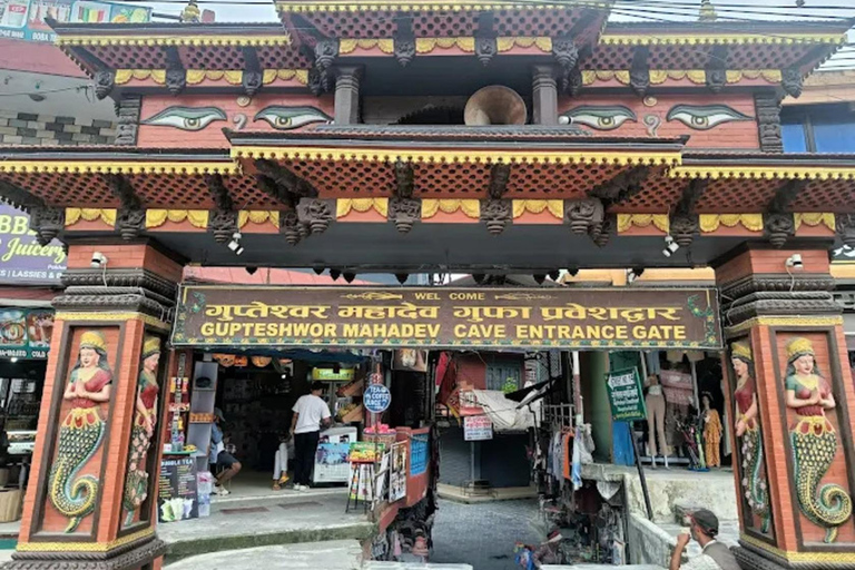 Kathmandu and Pokhara Sightseeing Tour – 5 Days In nepal