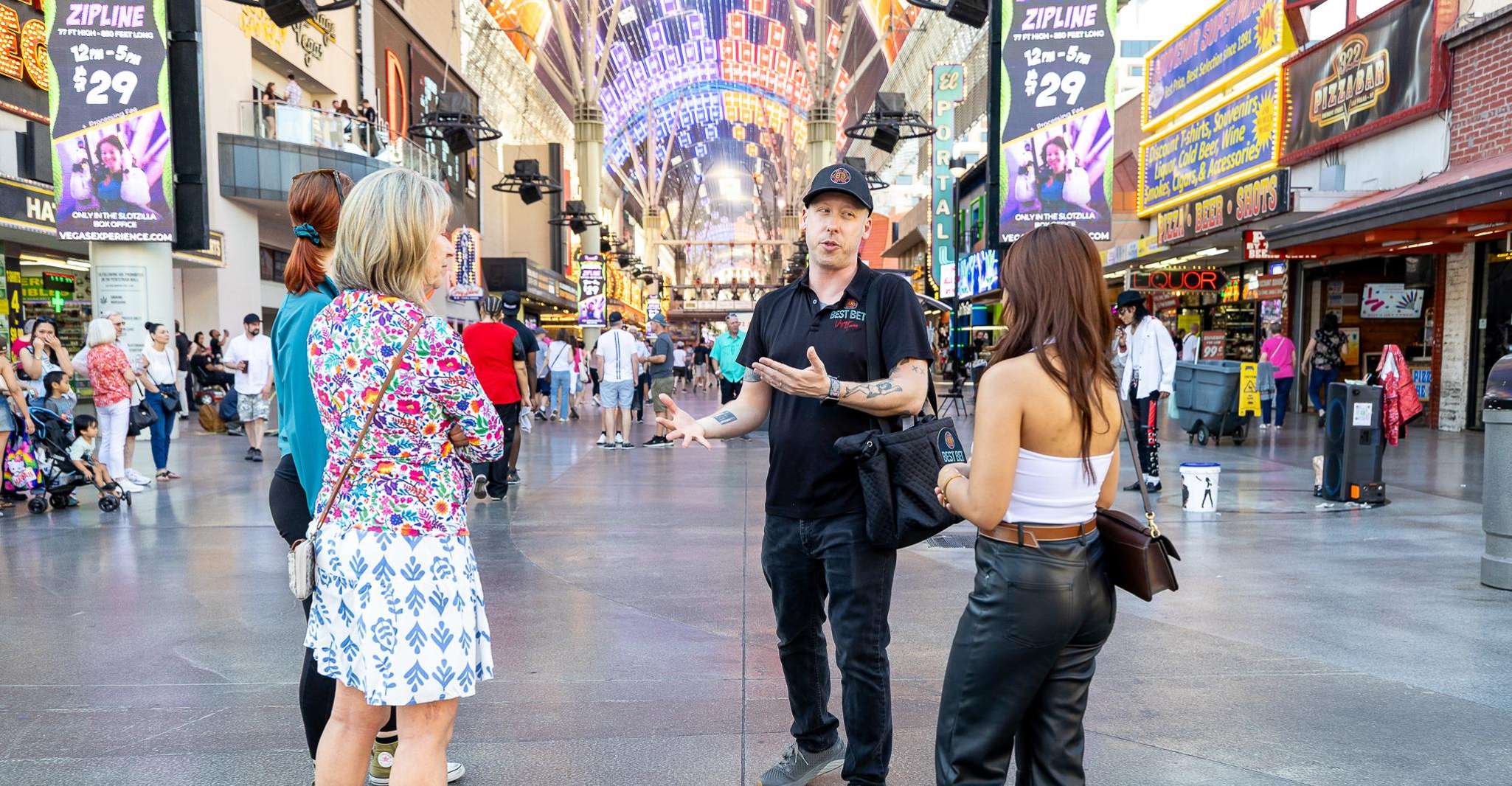 Las Vegas: Fremont Street Experience & Downtown Walking Tour
