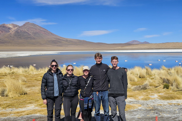 3-Day Uyuni Expedition to San Pedro de Atacama Tour with Spanish-speaking driver