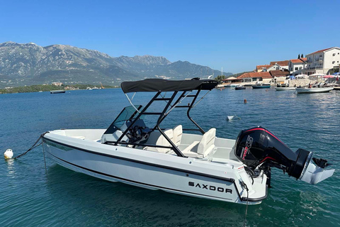 Kotor: Excursión en lancha rápida a Nuestra Señora de las Rocas y Perast