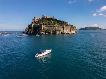 Private Tour von Ischia, Procida, Capri, Pontine, Amalfi