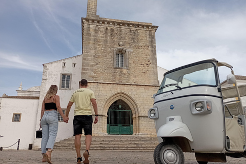 Faro: Private Tuk-Tuk Tour Faro: Private Tuk-Tuk Tour