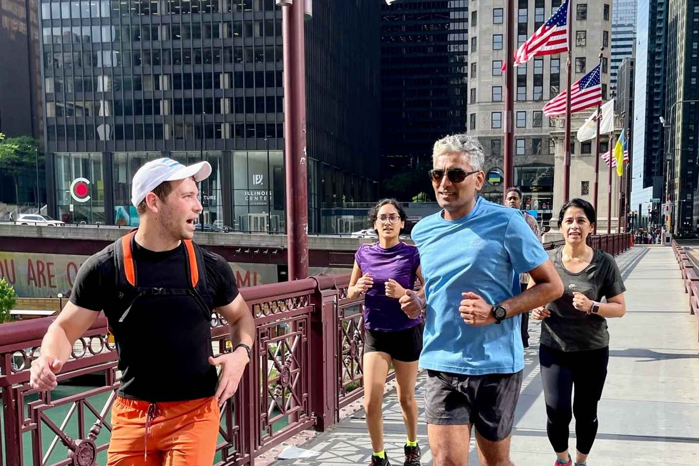 Chicago: Downtown Highlights Running Tour - Chicago: Downtown Highlights Running Tour